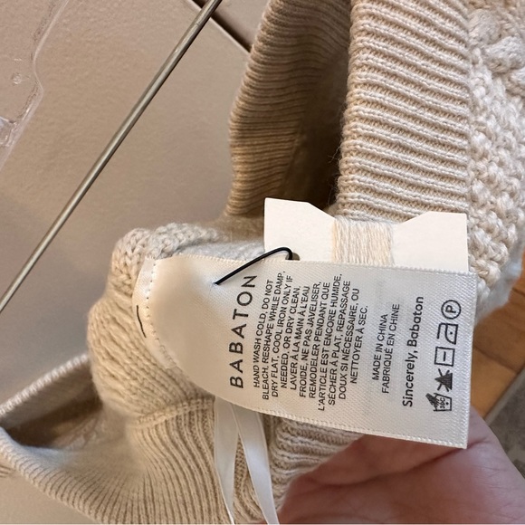 Aritzia Emporia cable knit skirt - Picture 5 of 5